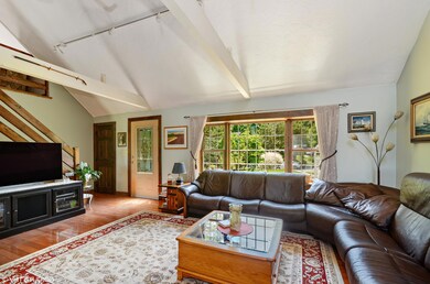 21 Long Boat Rd, Buzzards Bay, MA 02532 - photo 4