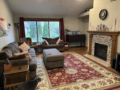 1500 Geneva Rd, Menasha, WI 54952 - photo 3