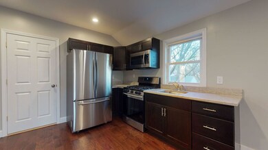 18 Jamaica St, Lawrence, MA 01843 - photo 6
