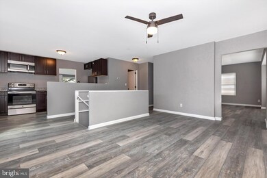 311 E Locust St, Union Bridge, MD 21791 - photo 4