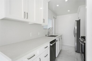 220 39th St unit B, Manhattan Beach, CA 90266 - photo 7