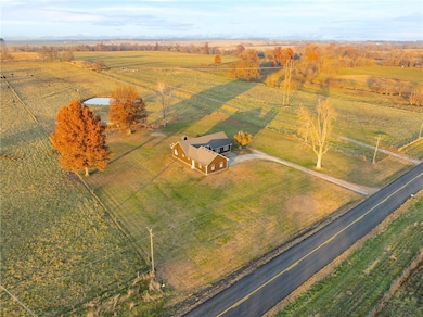 1260 NW State Route Tt, Butler, MO 64730 - photo 3