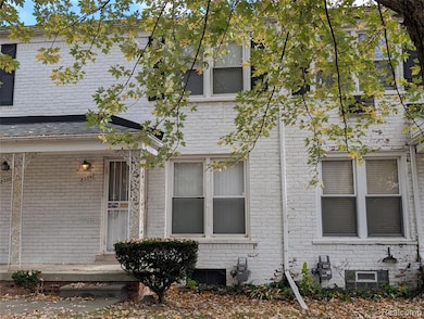 8288 Schaefer Hwy, Detroit, MI 48228 - photo 2