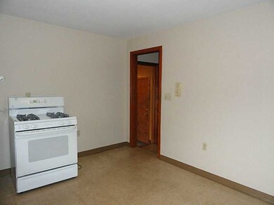 3019 Caughey Rd, Erie, PA 16506 - photo 4