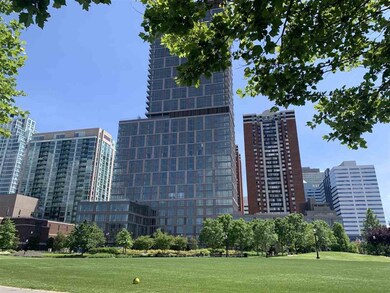 75 Park Ln S unit 510, Jersey City, NJ 07310 - photo 5