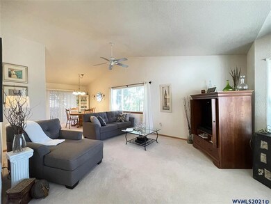 205 Topaz St, Philomath, OR 97370 - photo 5