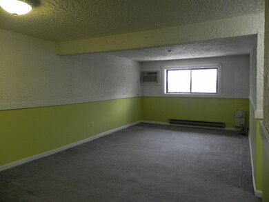 318 Codman Hill Rd unit 33E, Boxborough, MA 01719 - photo 2