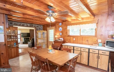 9 Woods Ln, Barto, PA 19504 - photo 4