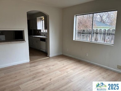 225 N Gilman St, Susanville, CA 96130 - photo 4