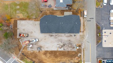 445 Ramapo Valley Rd unit 3, Oakland, NJ 07436 - photo 7