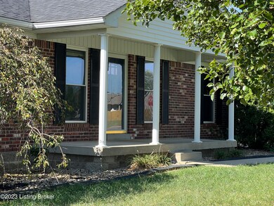 319 Forest Ridge Dr, Mount Washington, KY 40047 - photo 3