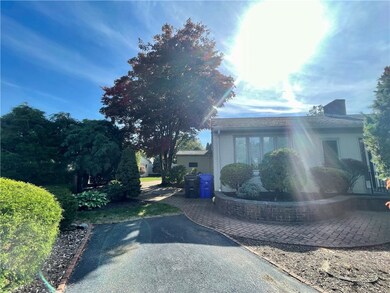 30 John F. Kennedy Cir, North Providence, RI 02904 - photo 4