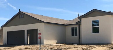 14415 Holly Dr, Victorville, CA 92395 - photo 2