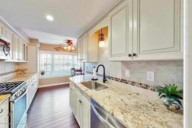 Gourmet Kitchen