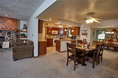 Looking through to the kitchen and kitchen table.