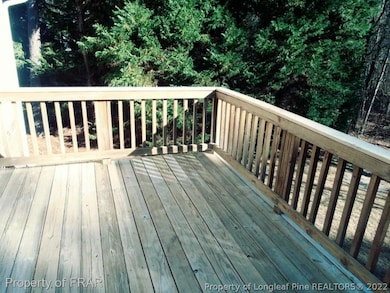 EXCELLENT GRILLING DECK!