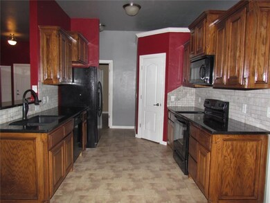 1108 Glen Eagles Ct, Norman, OK 73072 - photo 4