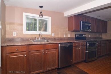 49 Smith Ave, Greenville, RI 02828 - photo 6