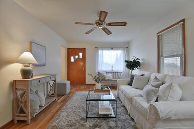 645 Morse Rd, Columbus, OH 43214 - photo 5