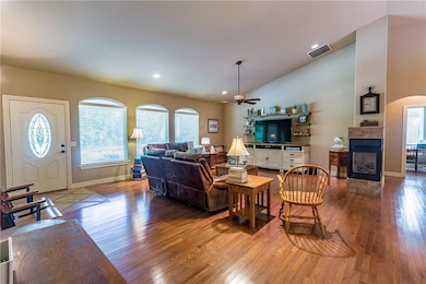 8 Chelmsworth Dr, Bella Vista, AR 72715 - photo 7