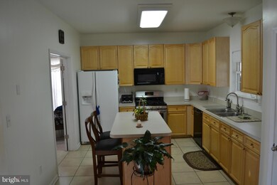 41 Shoal Creek Ct, Martinsburg, WV 25405 - photo 6