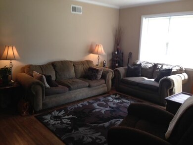 new paint ~ hardwood floors ~ new blinds ~ TV is n