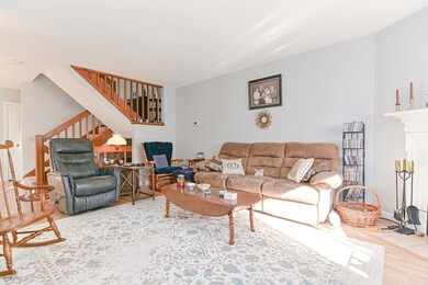 15 Manor House Ln unit 15, Uxbridge, MA 01569 - photo 6