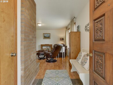 144 SW Jefferson St, Sheridan, OR 97378 - photo 4