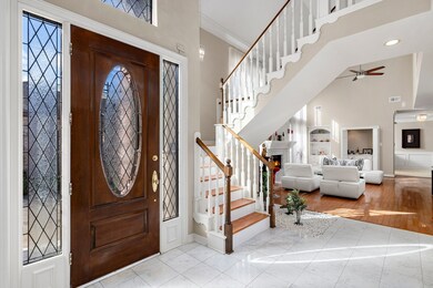 9661 Longmont Dr, Houston, TX 77063 - photo 4