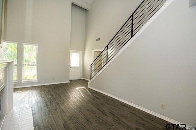 5805 Hollytree Dr, Tyler, TX 75703 - photo 5