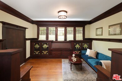 2201 West Blvd, Los Angeles, CA 90016 - photo 2