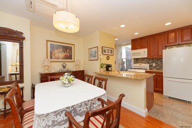 429 State St, Albany, NY 12203 - photo 4