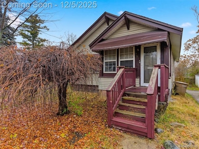 42 Pingree Ave, Pontiac, MI 48342 - photo 3