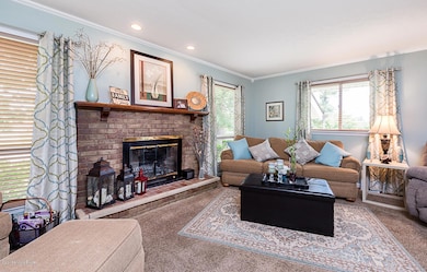 8223 Rochelle Rd, Louisville, KY 40228 - photo 2