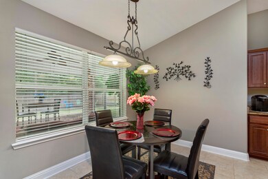 3018 Crown Creek Cir-18