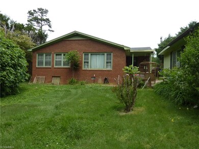 2907 Cray Drive Extension, High Point, NC 27263 - photo 2