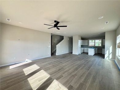 5901 SW Chiefs St, Bentonville, AR 72712 - photo 4