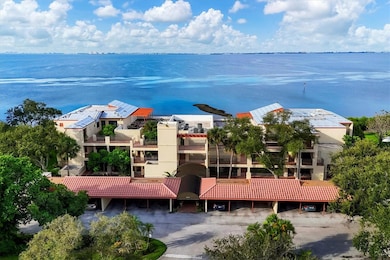 6430 Sun Eagle Ln unit 201, Bradenton, FL 34210 - photo 2