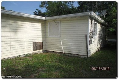 8423 Hare Ave, Jacksonville, FL 32211 - photo 3