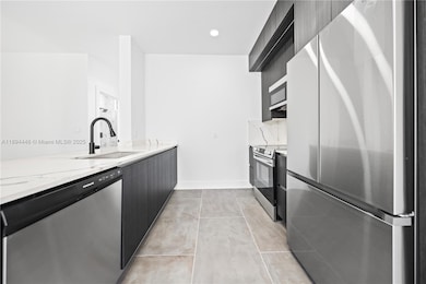 526 SW 2nd St unit 1, Miami, FL 33130 - photo 7