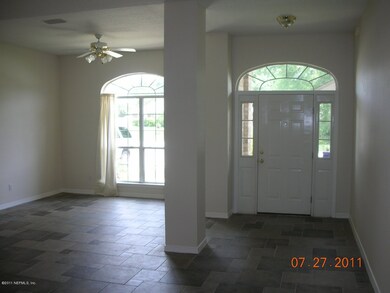 8115 Donegal Ln, Jacksonville, FL 32244 - photo 7