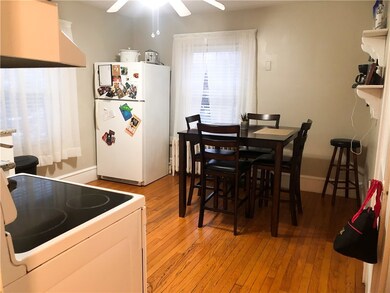 392 Broadway unit 2, Newport, RI 02840 - photo 3