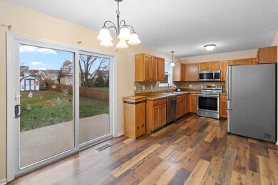 1922 Winterbrook St (4)