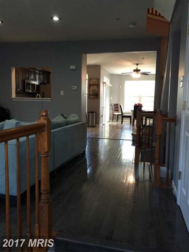 10107 Tulip Tree Dr, Bowie, MD 20721 - photo 2