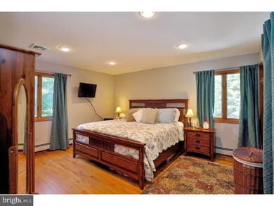 220 Maxwell Ave, Hightstown, NJ 08520 - photo 7