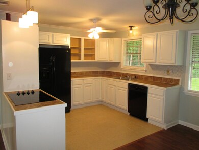 07 Kitchen