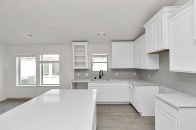 241 Eagleville Dr, Alvin, TX 77511 - photo 7