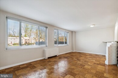 Park Sutton Condominiums unit 403, Silver Spring, MD 20910 - photo 7