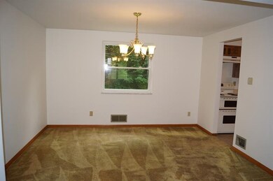 Nice size dining room that also has hardwood floor
