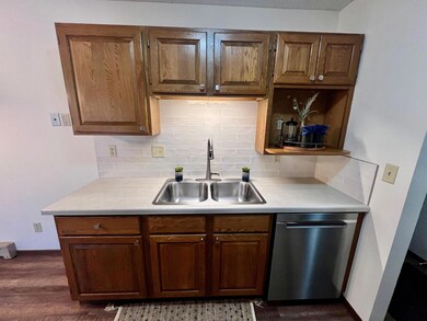 1828 Perlich Ave unit 1C, Red Wing, MN 55066 - photo 3